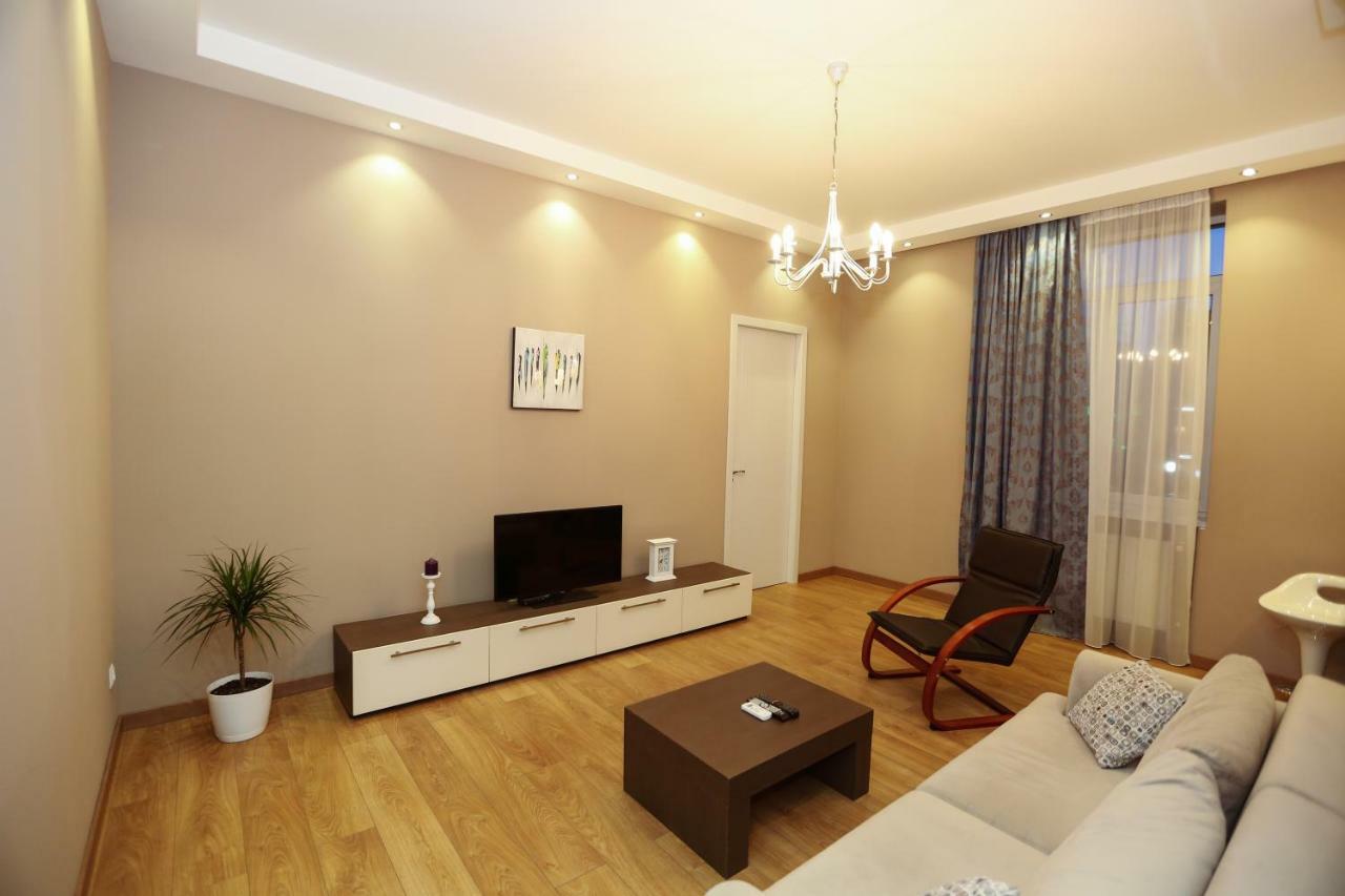 City Center Apartment Tiflis Dış mekan fotoğraf
