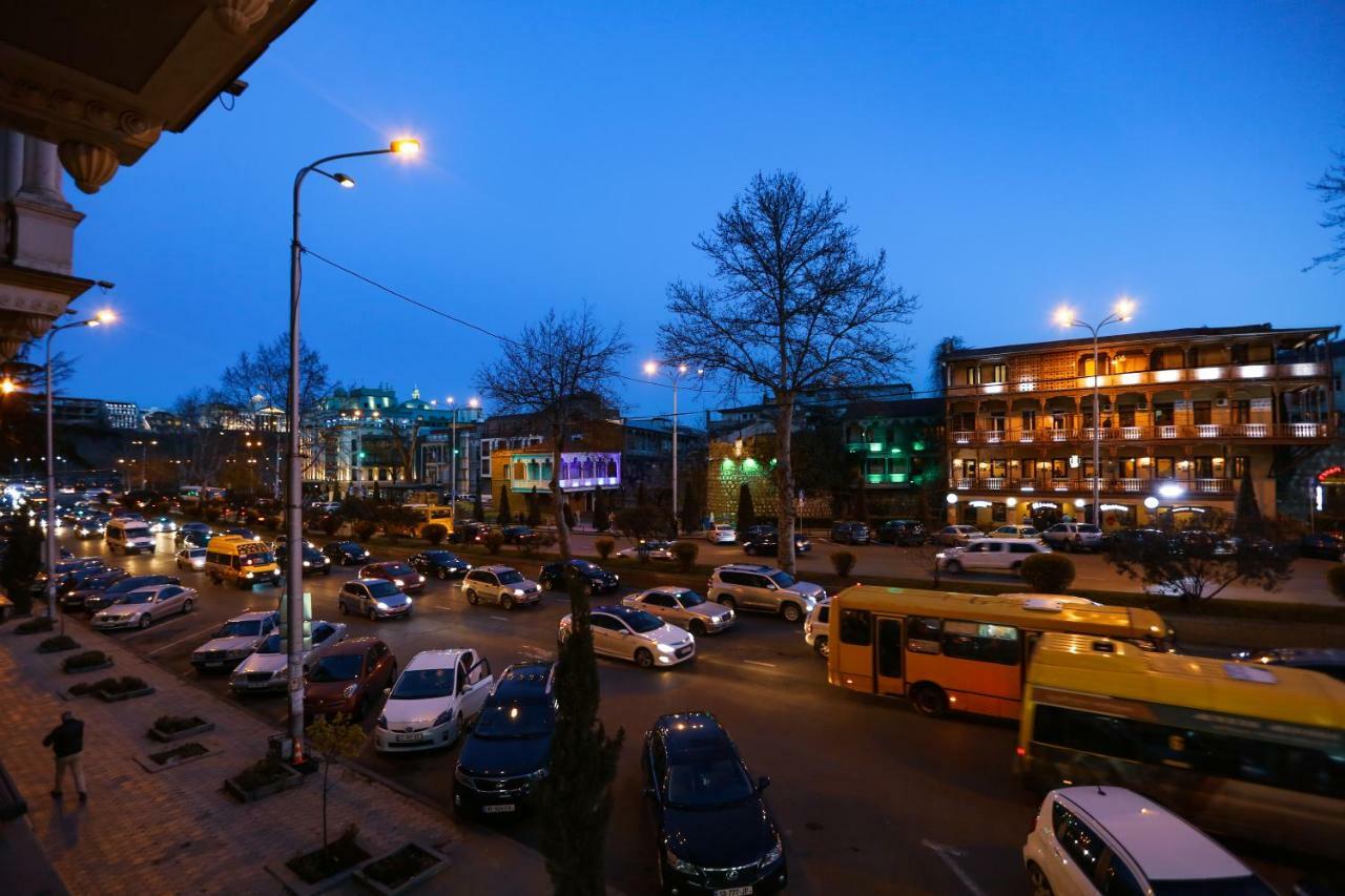 City Center Apartment Tiflis Dış mekan fotoğraf